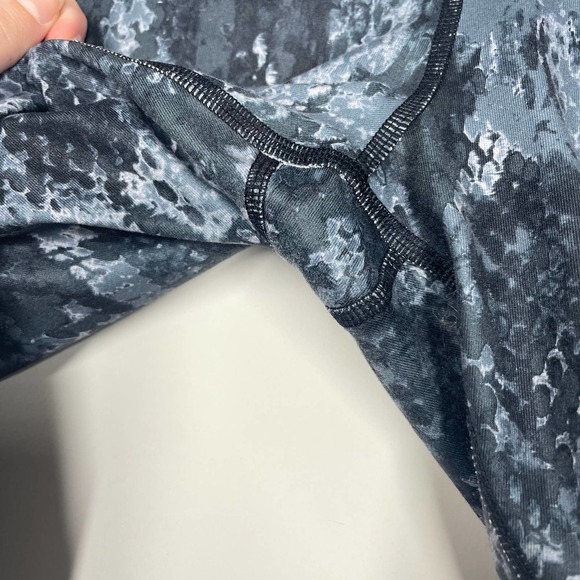 ALO Airbrush Leggings in Glossy Python M - Picture 12 of 13